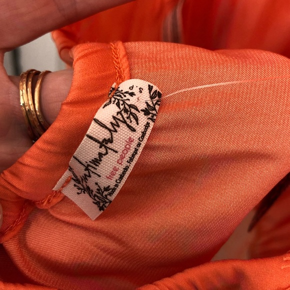 FREE PEOPLE ✨ LACE BODYSUIT NWT SIZE SMALL - Picture 11 of 12